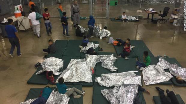 180618180006-mcallen-detainees-floor-exlarge-169